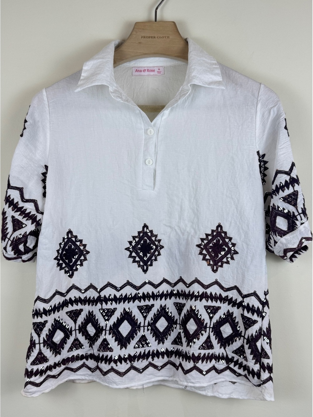 Boho White Embroidered Sequin Tunic Blouse 100% Rayon Ana & Rose Size M